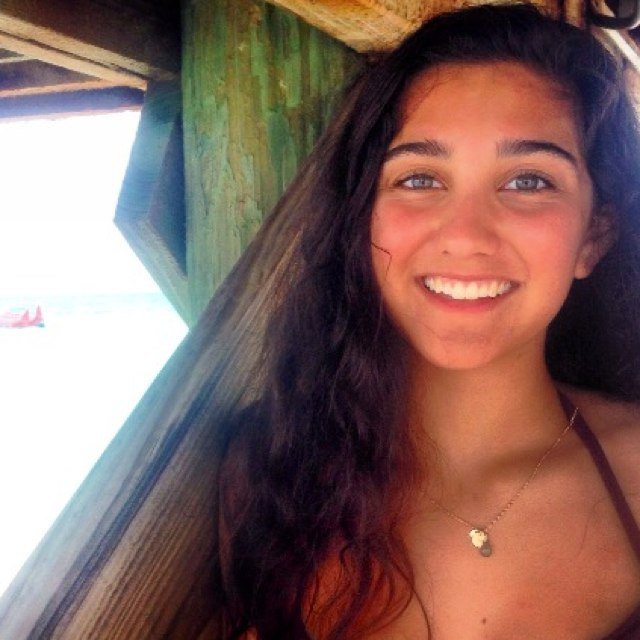 michaila_musman's profile picture. nervous goddess