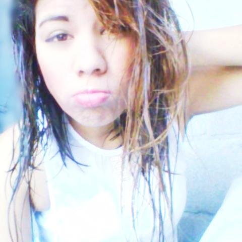 ℬℯℓιℯℬℯℛ♥ Soy Terca,Enojona, Celosa, Romantica, Tierna,Sincera :D Peleonera, Gritona, Sentimental & lo mas importante *w* Soy Una en un Millon,Toco la bateria3