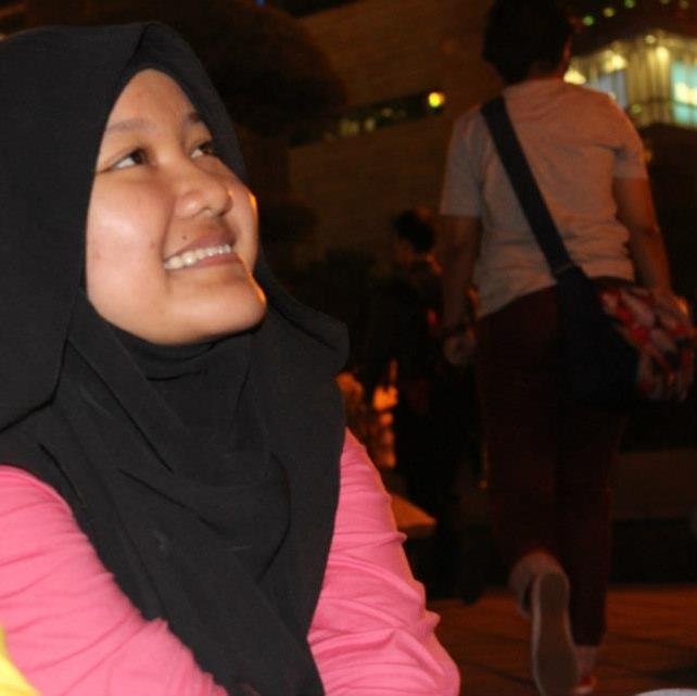 maratusshalihah I wisudawati 2015