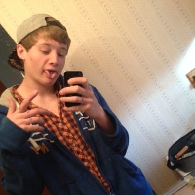 Owner of | Kryptonite Gaming | 12k | SnD* | Be sure to check out the stream! | http://t.co/YAc91r2rNX