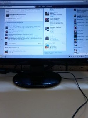 10f11f8bc88c421's profile picture. be yourself