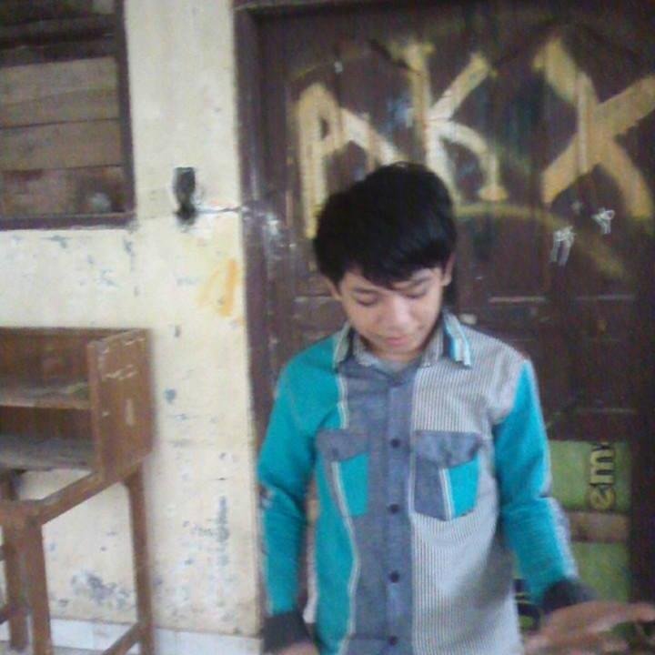 Kita tidak bisa mencegah atau menghapus perasaan. Kita hanya bs mengendalikannya, atau dikendalikan olehnya.