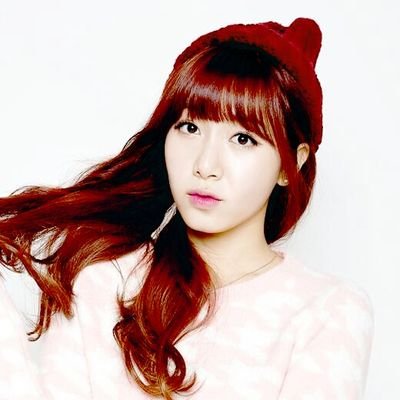 라붐 정소연 로봇 ✈ ( @SOYEON_LABOUM ) 
B : 94'0504　S : 14'0908