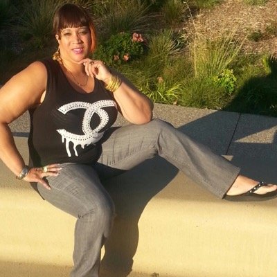 I'm a Mom BELIEBER and i have a great daughter who is a BELIEBER as well