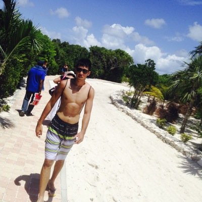 ChengChi1's profile picture. Hurdles there on the way, get through and be stronger.