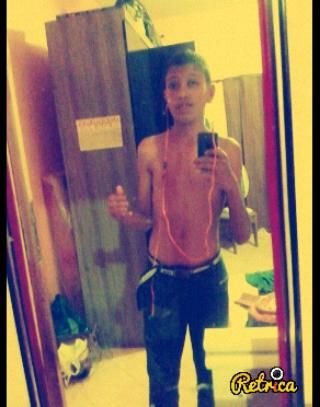 amo futebol   ser feliz é oque importa