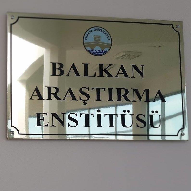 Trakya Üniversitesi Balkan Araştırma Enstitüsü'nün resmi hesabıdır. This is the offcial account of the Balkan Research Institute - Trakya University.