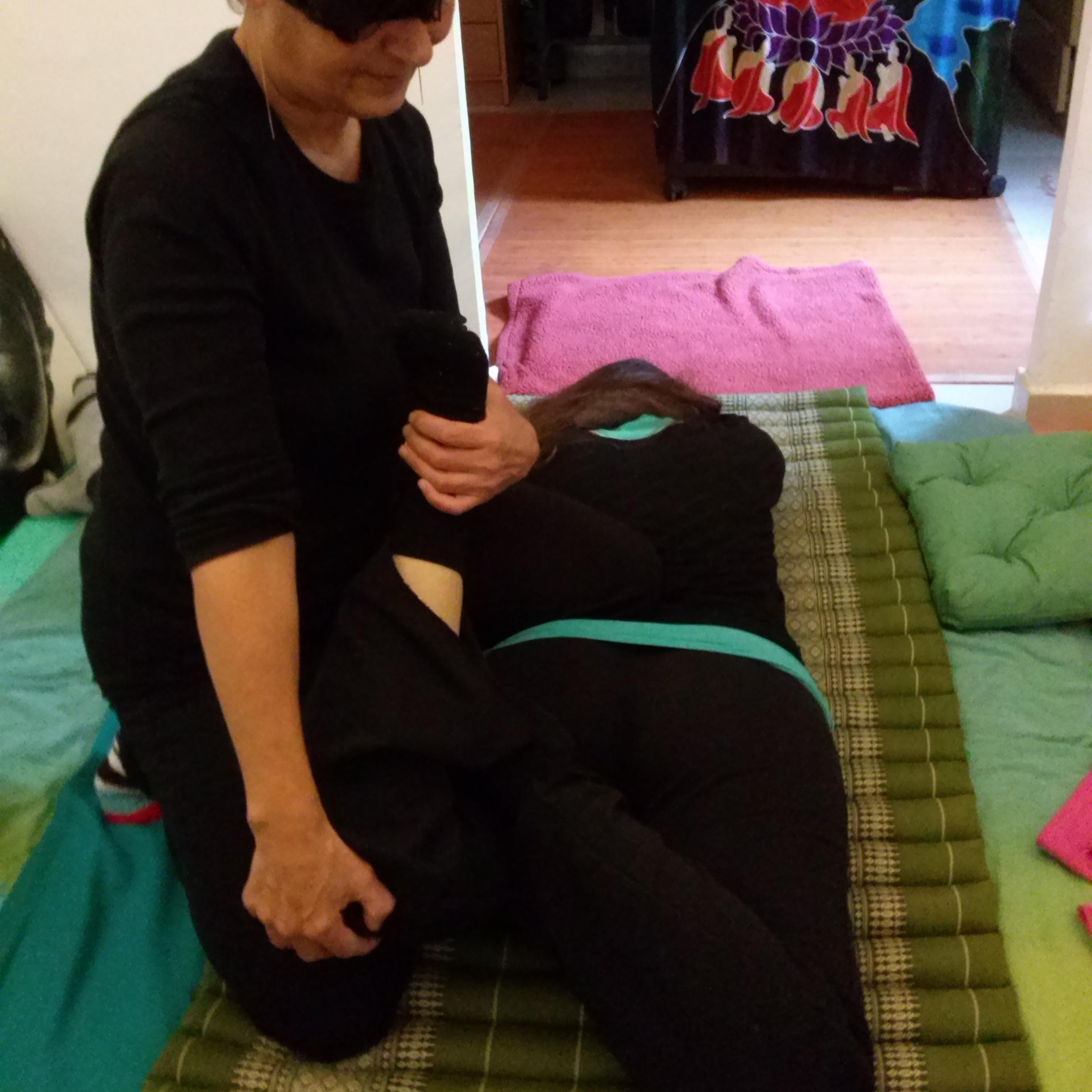 Namid61's profile picture. Desde 2008. Terapias alternativas. MASAJE THAILANDÉS