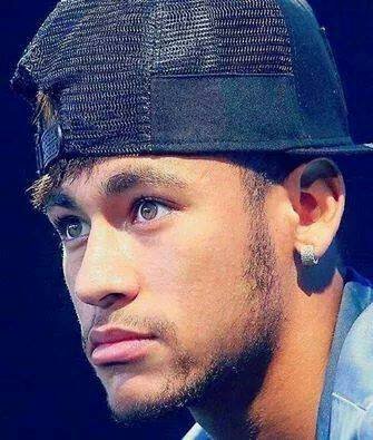 @neymarjr so perfect... The best..and He is my life..Please follow me!;) I'm Belieber. @justinbieber please follow me!♥