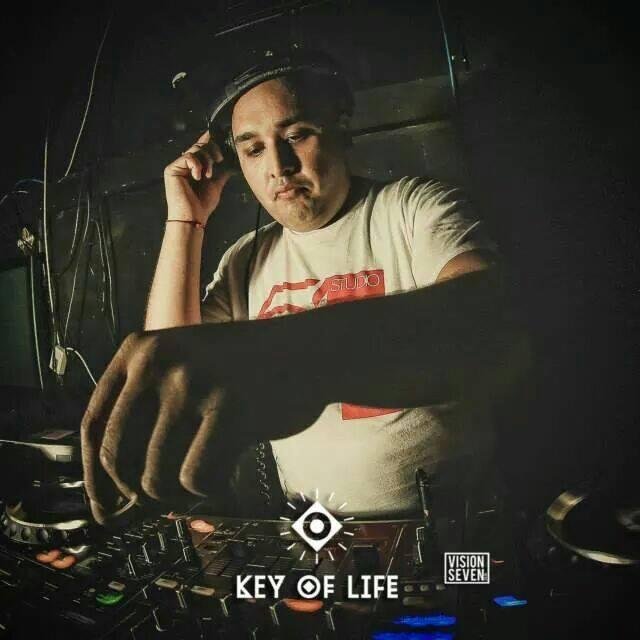 djtechnonotice's profile picture. DJ/Producer/Promoter/Event manager - Promised Land Events Pure old Skool Key of life love my job