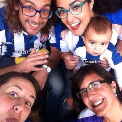 Abogada, Periodista y Artista. Llevo al RCDE en el corazón. Feliz.