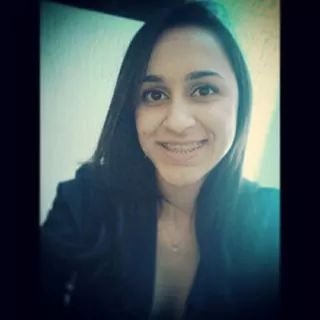 Aline,17, #amo #paçoca,gosto de gente mais loca do que o normal. #milbjs segue no insta @liny_viana