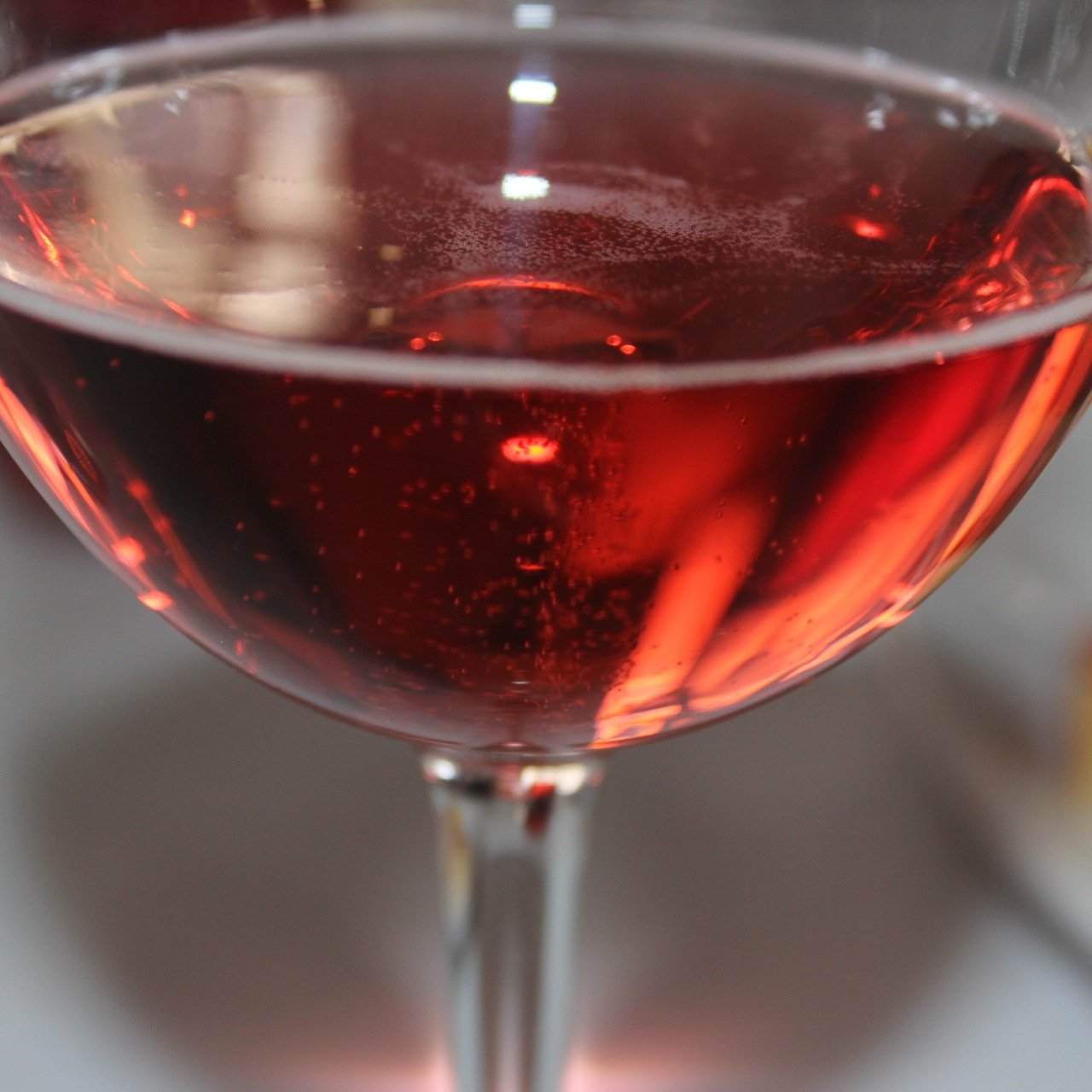 lavidaenvino's profile picture. Un blog en el que verás la cara más humana del vino. La tierra, las cepas, las personas... son protagonistas de nuestro objetivo.