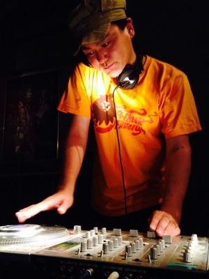 ENYA_UNFINAL's profile picture. 佐賀でローカルなイベントUNFINALをボチボチと2002年から開催。なんだかんだの20年目(コロナ過でイベント休止してましたが、2021年12月より再開)

2020年前半まで音楽＋不真面目な事を中心に呟いてましたが、今はITや経済・政治関連の呟きもありますので、アカウントは分離予定です。