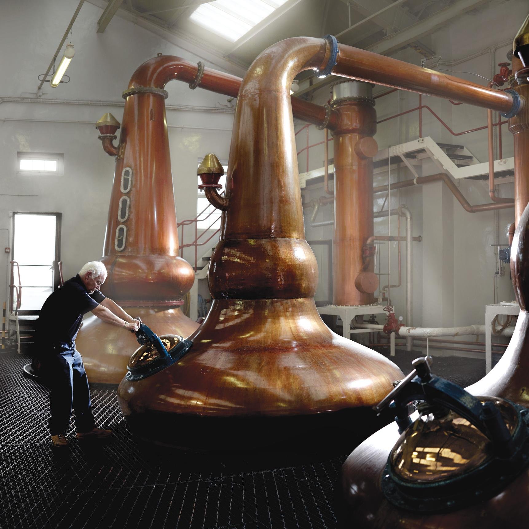 Scottish Whisky and Golf Tours provide unparalleled experiences in golfing and whisky throughout Scotland. Experience the very best of Scotland!