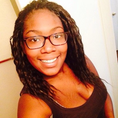 taviabad_chick's profile picture. 