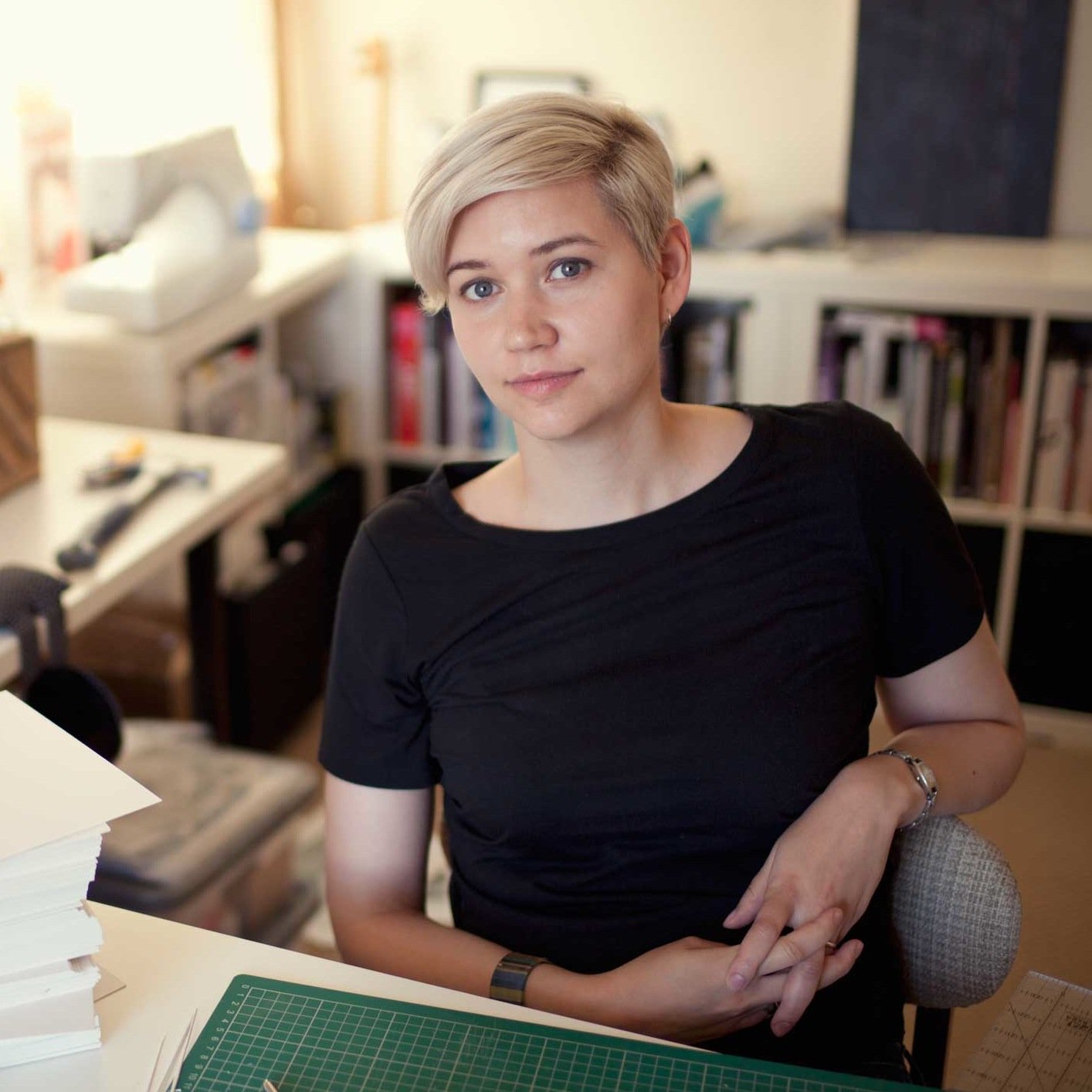 Alana Tyson is a Canadian artist living in the UK.