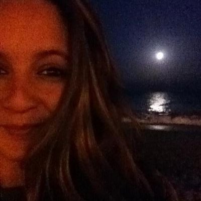 albiiita13's profile picture. Coordinadora de Aventura Amazonia.
No tengo todo calculado, ni mi vida resuelta, sólo tengo una sonrisa y espero una de vuelta!!