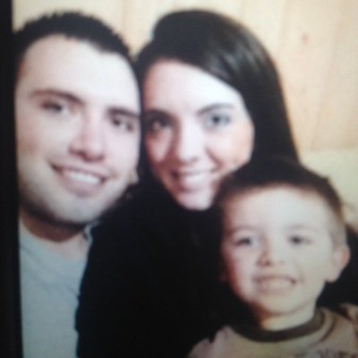 i have an amazing wife and son! i absolutly love racing! dirt and NASCAR. but most of all i love the good LORD