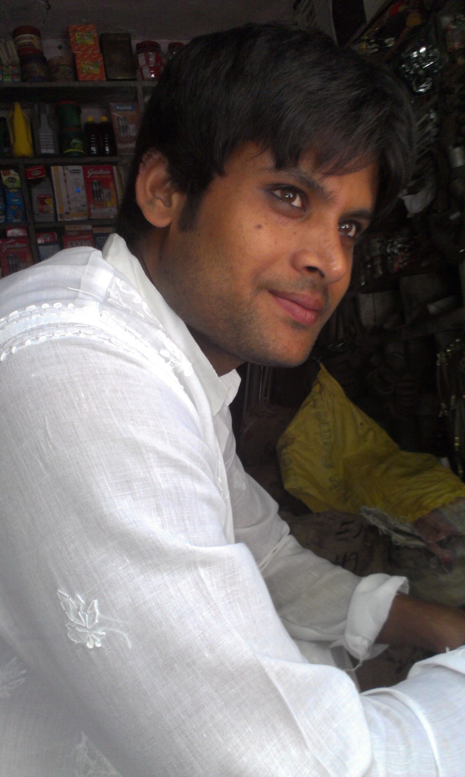 mudabbir777's profile picture. don't fall in love