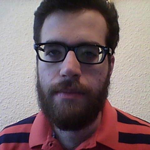 BLOGGER. Busca mi contenido en mi blog, en el que hablo de #blogging, #SEO, #RedesSociales y #Wordpress. Dispuesto a aprender de los mejores.