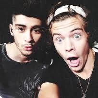 Nous deux ?! Sohane et Florentine.Un compte pour deux ^^ Deux deux amies. Directioners toutes les deux. On follow back sinon x)