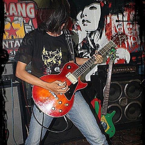 sadis, ambisius, tanpa unsur editan hehehe :)