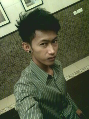 fandyke8's profile picture. 