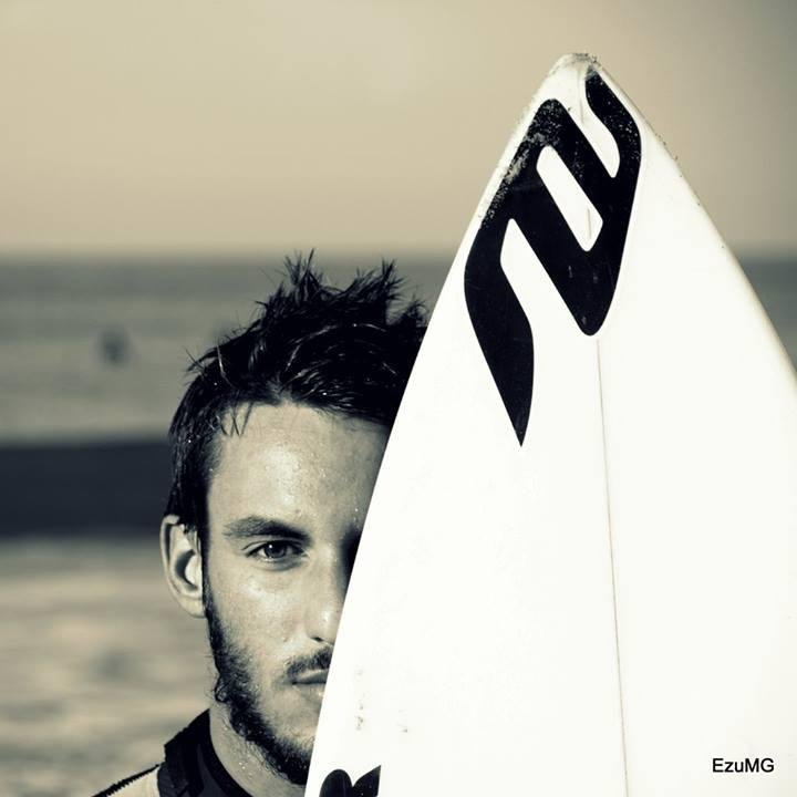 21 // Amante del surf, de lo relacionado con el mar... // RRPP de Open Night // RADIZ-KAL // CORXOLOCO// Amante de los deportes extremos