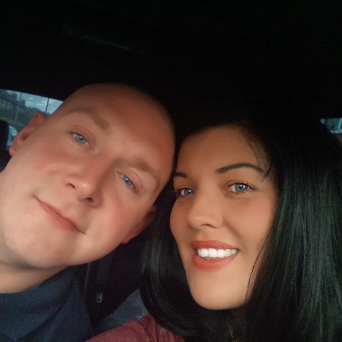 Leanneb30Brown's profile picture. Stay strong, make them wonder why you're still smiling.