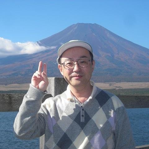 趣味は読書(歴史、政治、経済、天文、地史、メンタルヘルス関係等)、写真撮影、ネットなどです。政治関係についての発信と地下アイドルさんたちとの会話がメインになります。両極端で戸惑われるかもしれませんがよろしくお願いします。