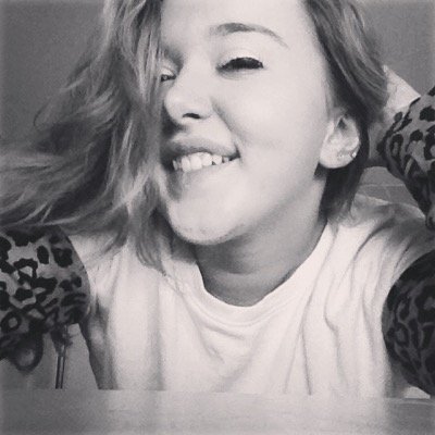 LaughMackenzie's profile picture. Mackenzie Autumn Jones. 17. DOB: 24th of September. Im greatful for all the people in my life, you make me smile.Fuck what everyone else says listen to your ❤️