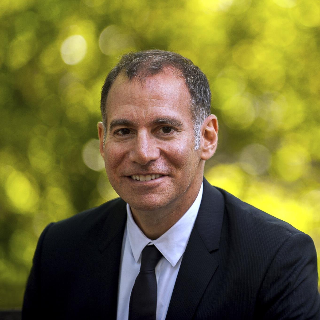 Mark Hornfeld, D.O., maintains a private practice in ophthalmology at his Vista Laser Vision office in New York City.