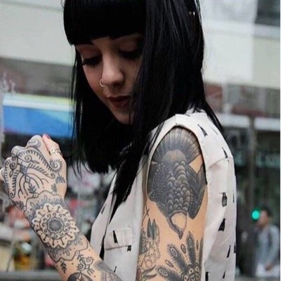 BcmbShell's profile picture. im a noob and forgot my password and email for this account so I moved to @BcmbShcll