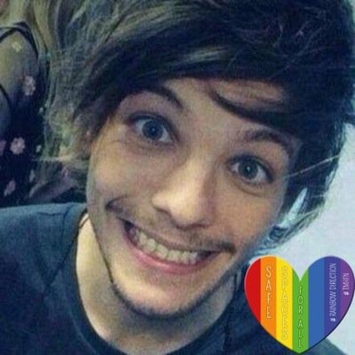 Heeyy I gave you a free follow because you're beautiful and ilysm :D plz follow me here - @LarryForEver54