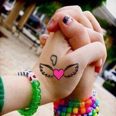 MunibahCh's profile picture. 