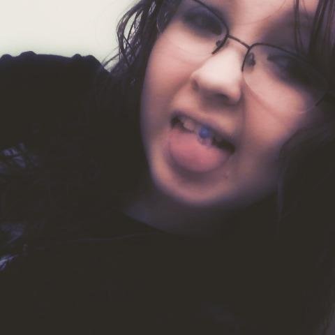 Ash1_xoxo's profile picture. #TeamTaken ♥ #TeamFollowBack ;) #Mrs.Green ♥