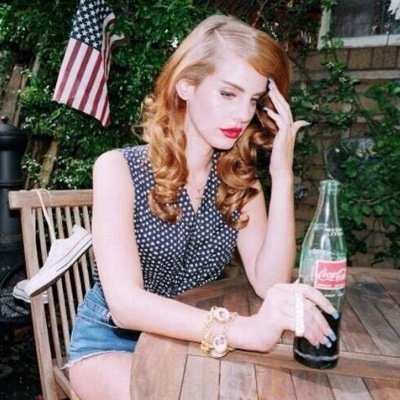 ✨ @LanaDelRey is the queen ✨ || ✨ follow @chokemelana!!!!! ✨