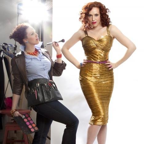 Singer 🎤 DeeDee7 🎧 @ThePepTides 🎼 With Respect 💄Makeup Artist 💃 Vintage clothing dealer @hepkatvintage.
