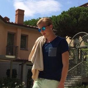 Founder at https://t.co/N9LSOUAxBf  •  Strategy - Product - Design - Startups •  Prev @PaperFliesNL