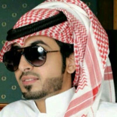 ‏‏‏‏‏​‏حبُ الانثى لـرجل فِطره : ولكن سترها وٰ الحفاظ عليها رجوله
