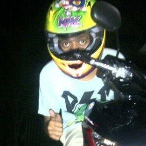 bayuadhit92's profile picture. 