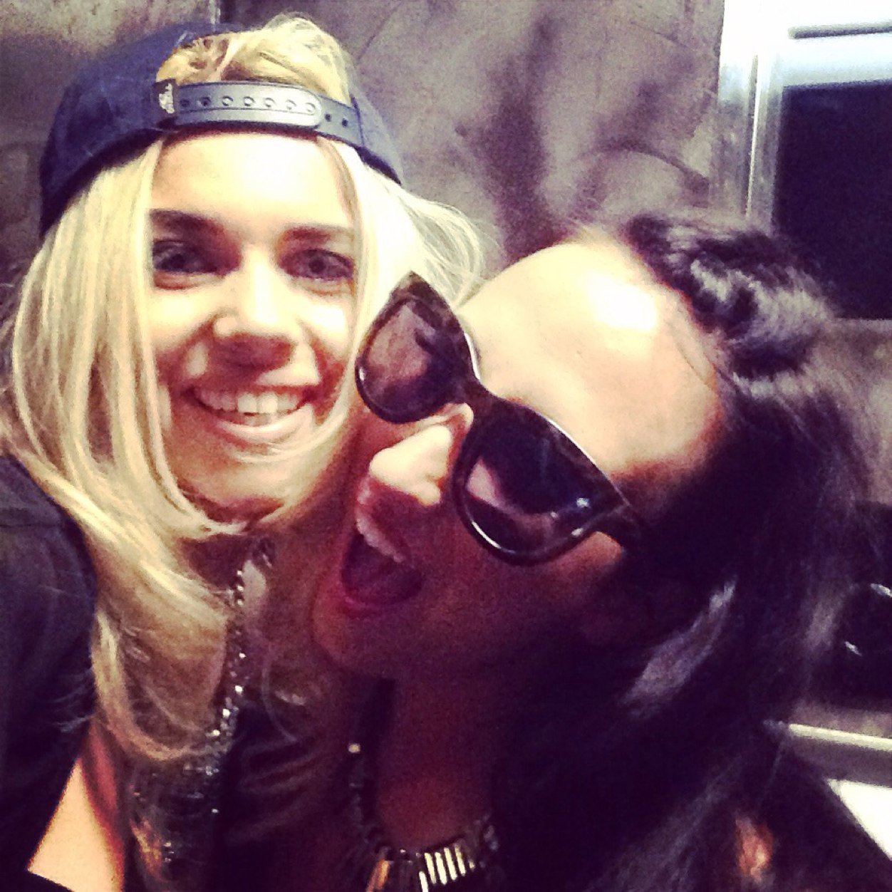 LucyLeatherX's profile picture. 