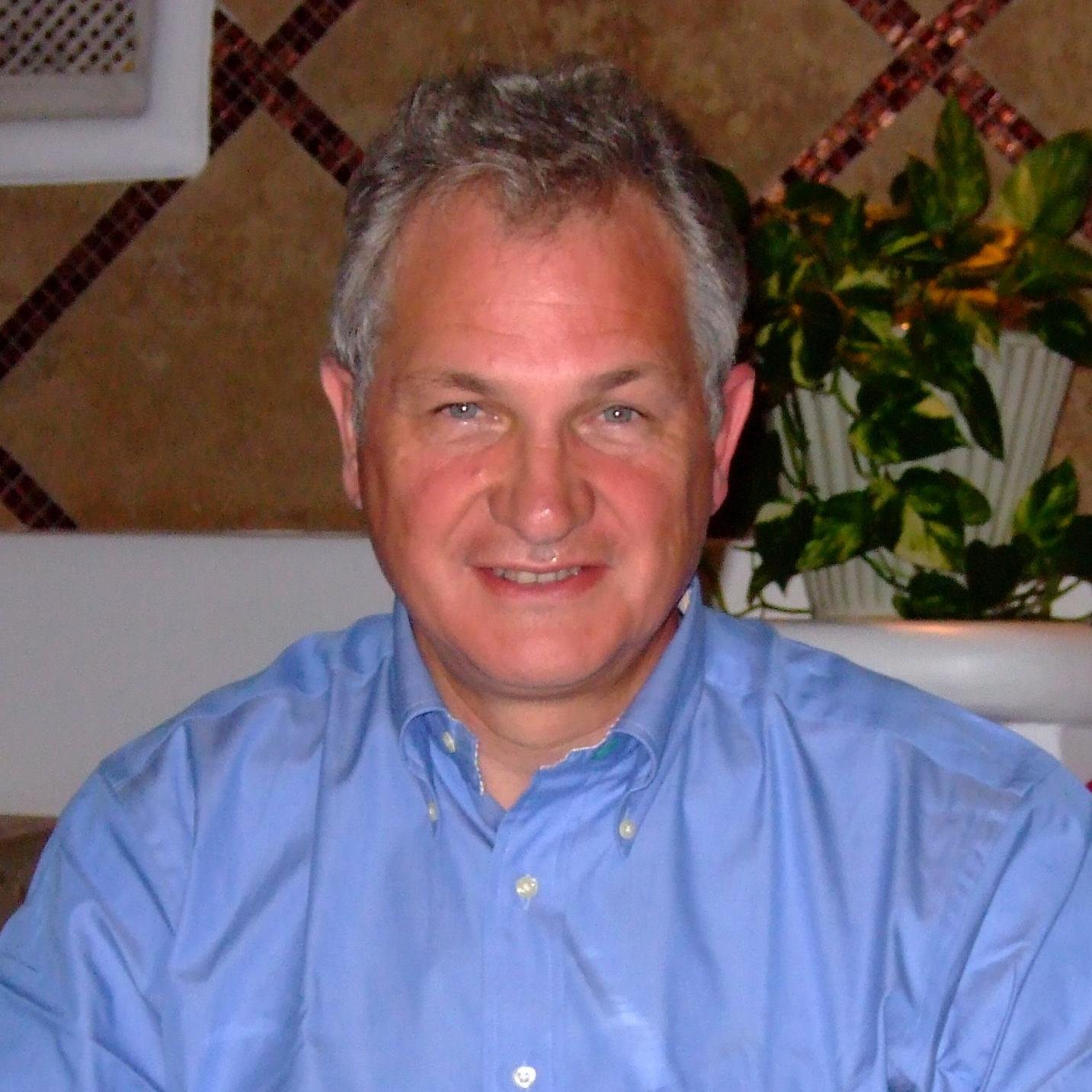 Lover of all things technological, helicopter flight instructor, needs coffee regularly and chocolate daily!