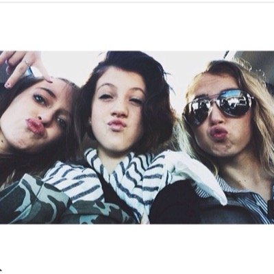 livyluehoo's profile picture. i breath oklahoma air. i live for the lord. and i cant explain how grateful i am for the people who surround me.