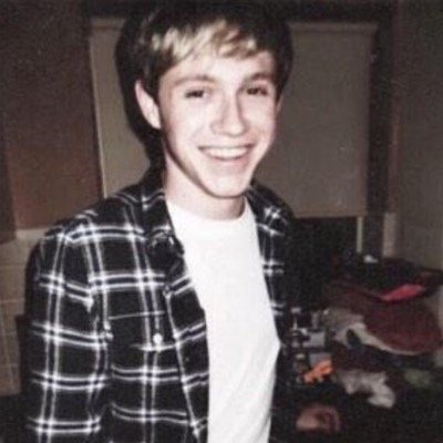 i like tea and niall horan (wow how cliché)