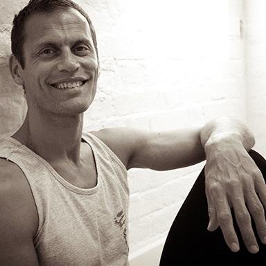 Tim Cummins has been practising yoga for over 20 years. Based in London, he teaches group classes, and privately to individuals all over the Capital.