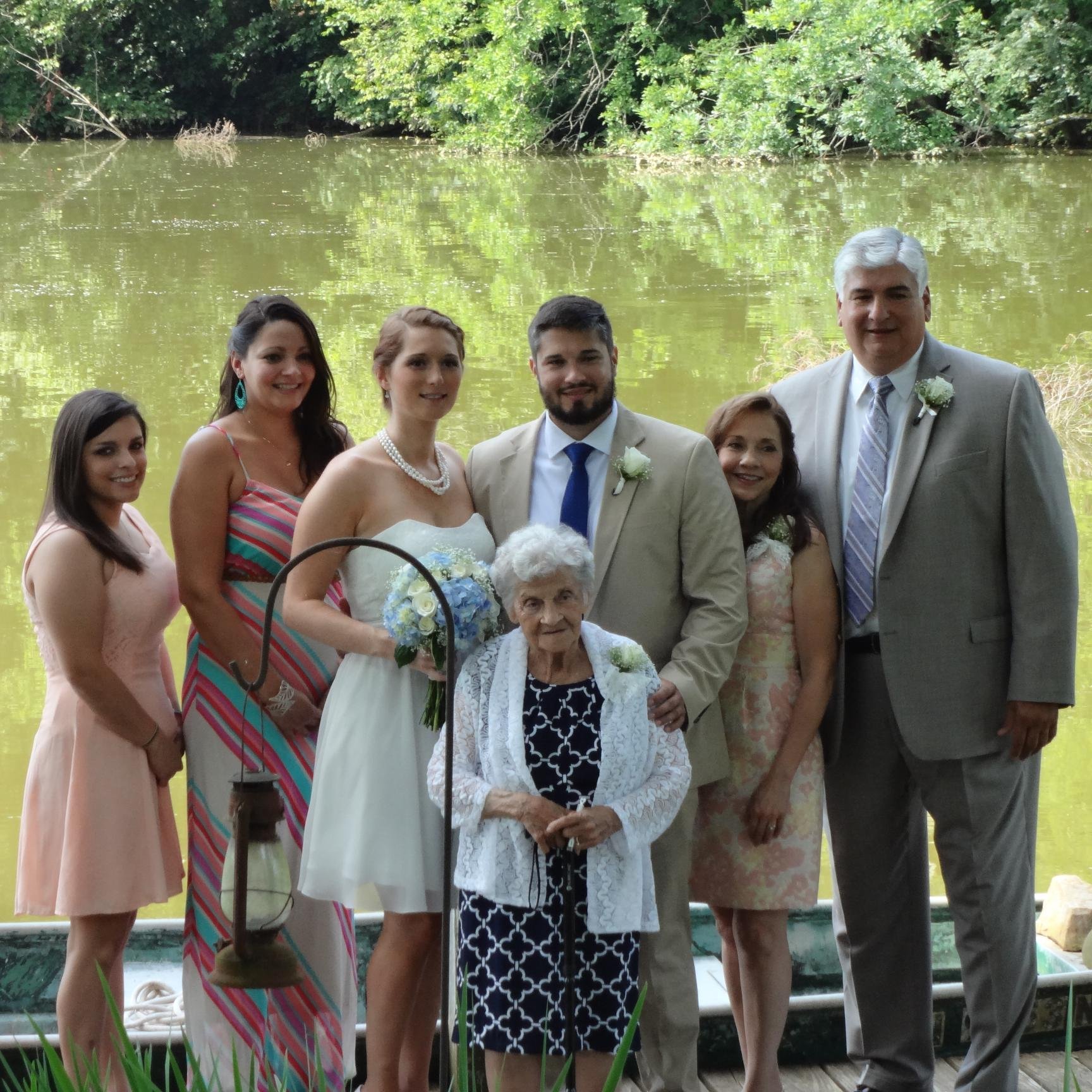 LoriDeer1's profile picture. 