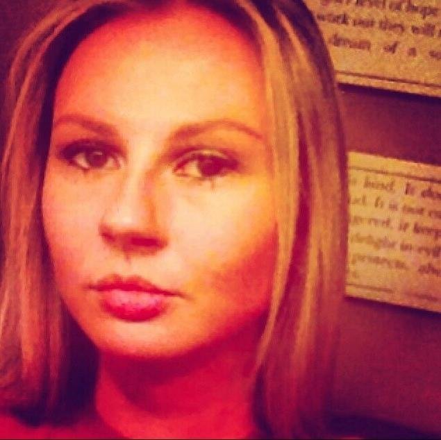 msarahm's profile picture. Indiana Alumni. Graphic Designer. Music Lover. Basketball Fan. Animal Enthusiast. Bebedor de Vino.