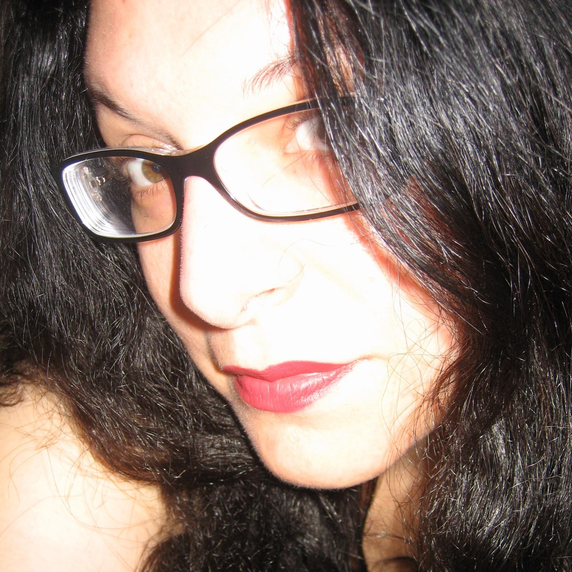 Writer, Poet, Armchair Detective, Fantasy Football junkie, TV/Cinema enthusiast, Mistress of Silliness, Cat fancier =^..^=
